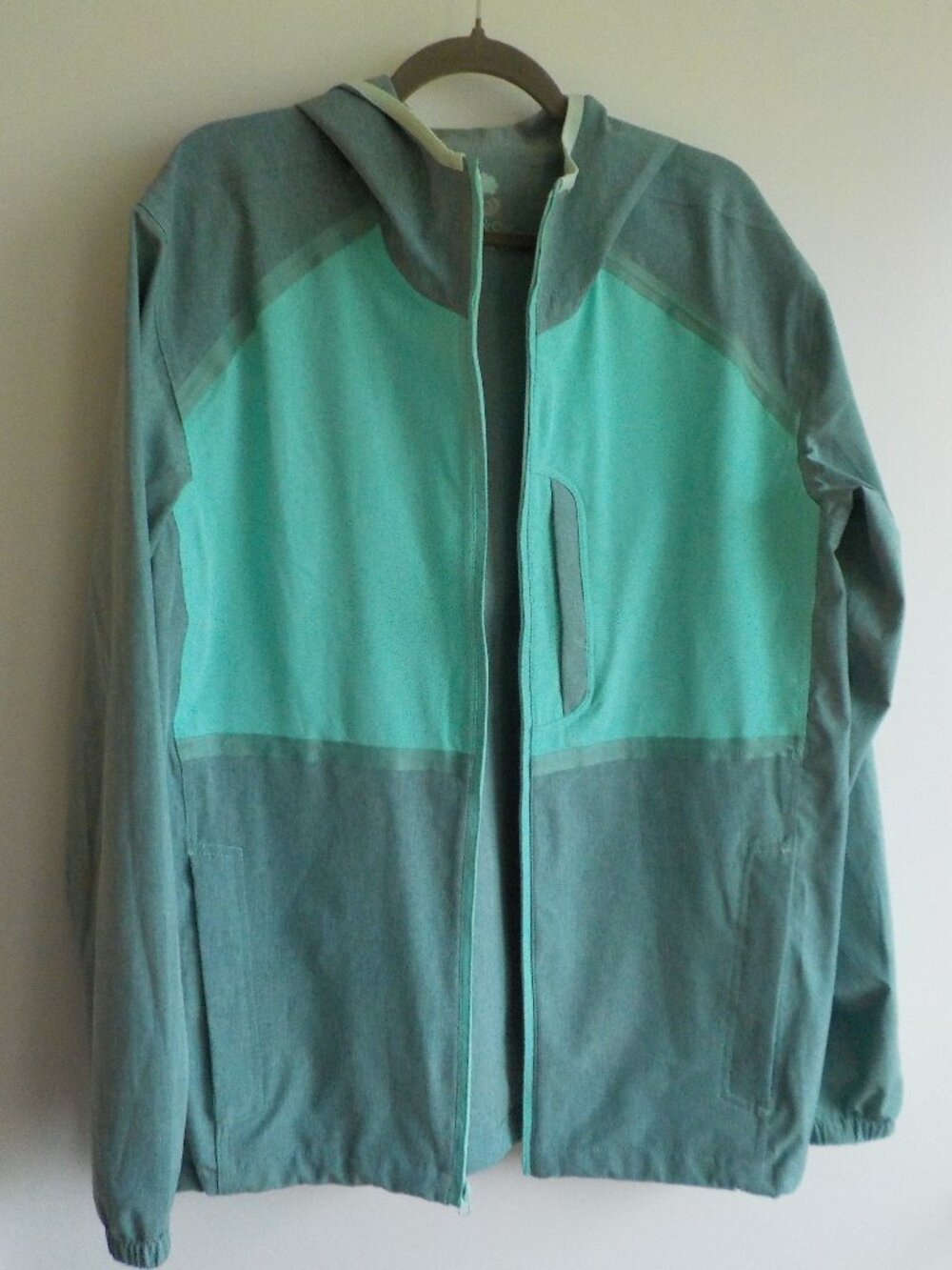 Ocean & Coast Jacket Rain - Medium - Green Turquoise Hood Zip Pocket (968)
